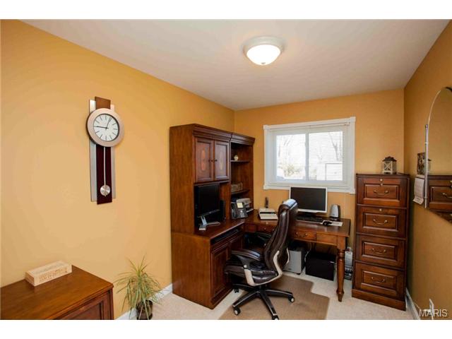 403 Allen Dr, O'fallon, MO 63366 photo 12