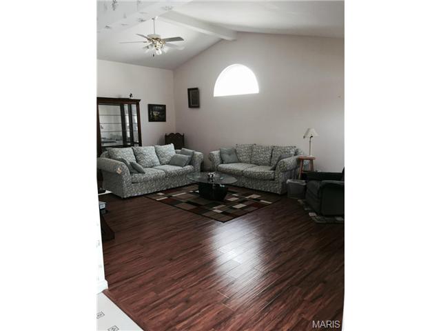 32 Piepers Glen Ct, O'fallon, MO 63366 photo 5