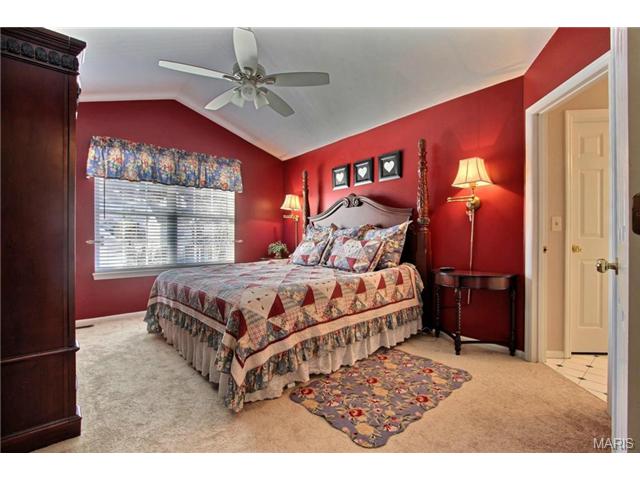 380 Buckhurst Dr, Ballwin, MO 63021 photo 13
