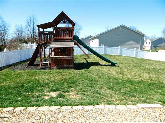 809 Woolwick Ct, Saint Charles, MO 63304 photo 23