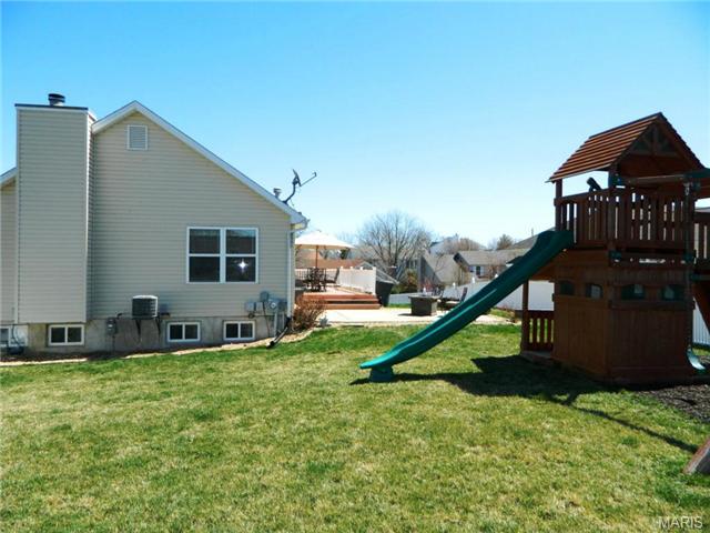 809 Woolwick Ct, Saint Charles, MO 63304 photo 26
