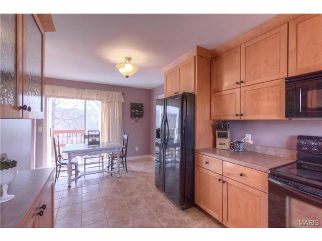804 Levin Dr, O'fallon, MO 63366 photo 6