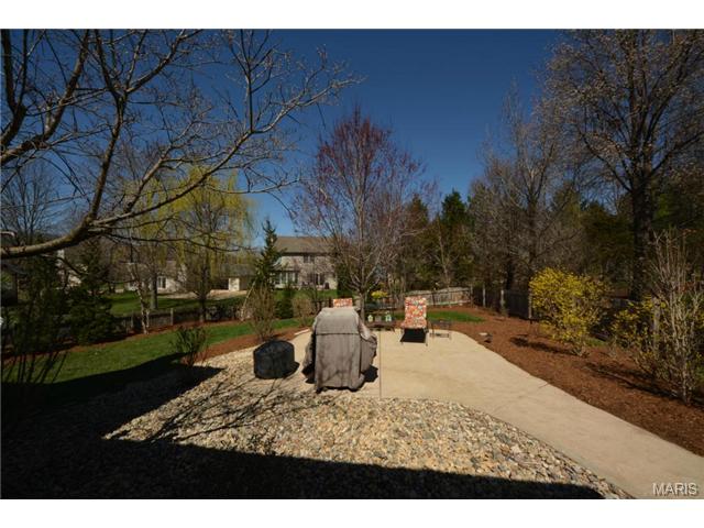 214 Timber Tree Ct, Ballwin, MO 63011 photo 15