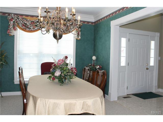 222 Pointe Lucerne Ct, Ballwin, MO 63011 photo 3