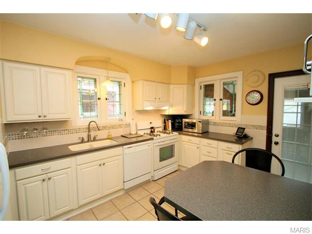 5717 Gresham Ave, Saint Louis, MO 63109 photo 15