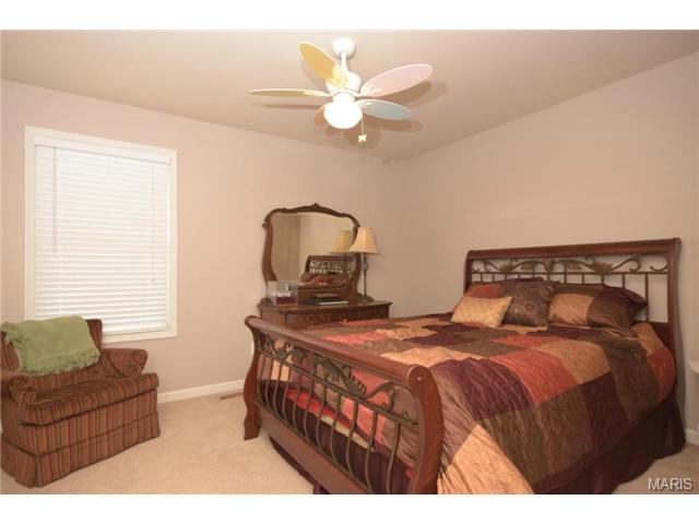 22 Patriarch Ct, Saint Peters, MO 63376 photo 15