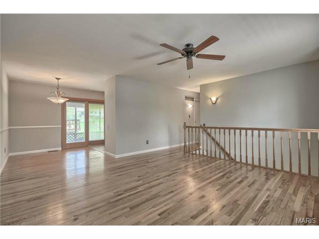 501 Thornlea, Ballwin, MO 63011 photo 5