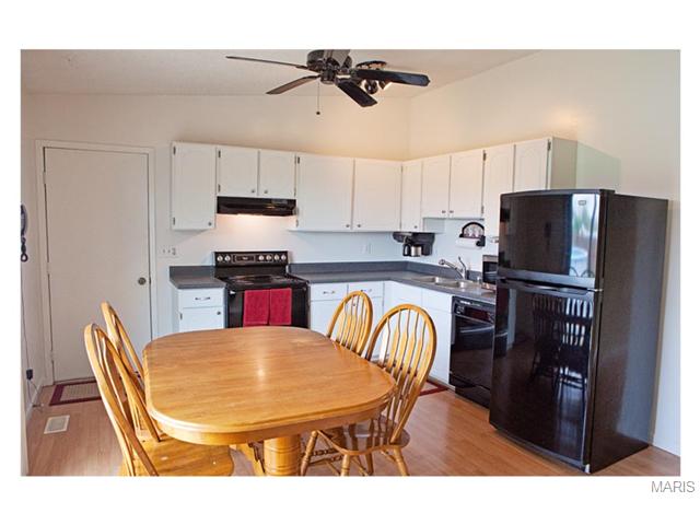 1270 White Hawk Dr, O'fallon, MO 63366 photo 13