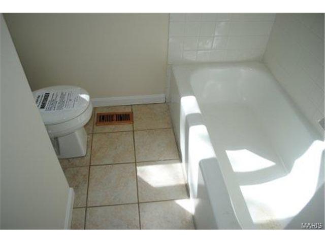 12417 Cape Cod, Saint Louis, MO 63146 photo 12