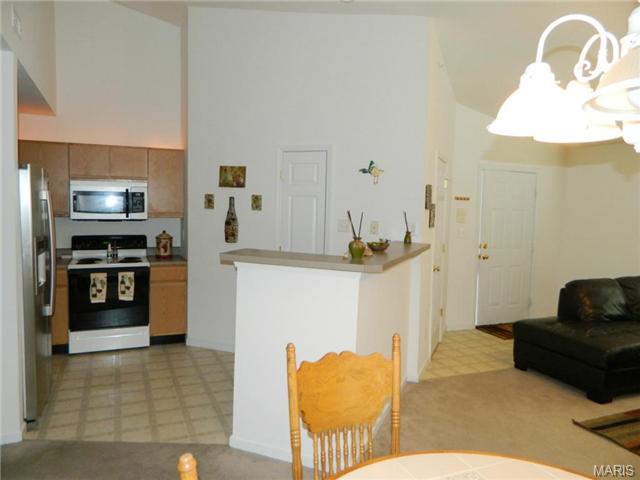 730 Homerun Dr, O'fallon, MO 63366 photo 7