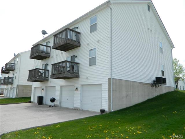 730 Homerun Dr, O'fallon, MO 63366 photo 15