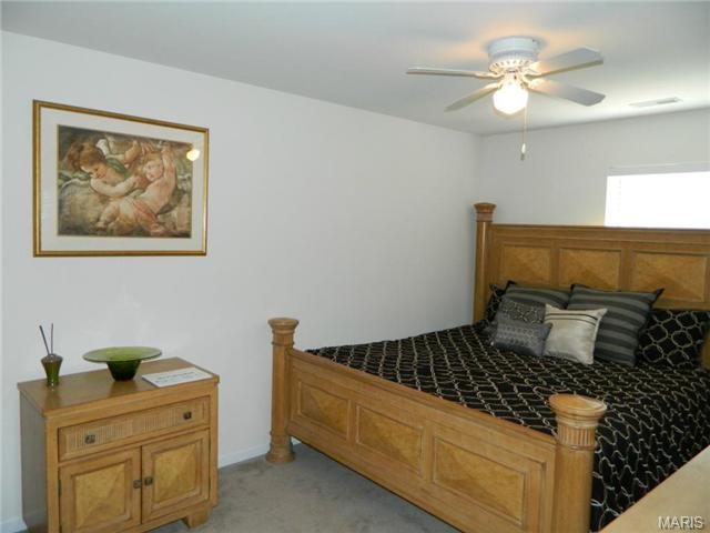 730 Homerun Dr, O'fallon, MO 63366 photo 10