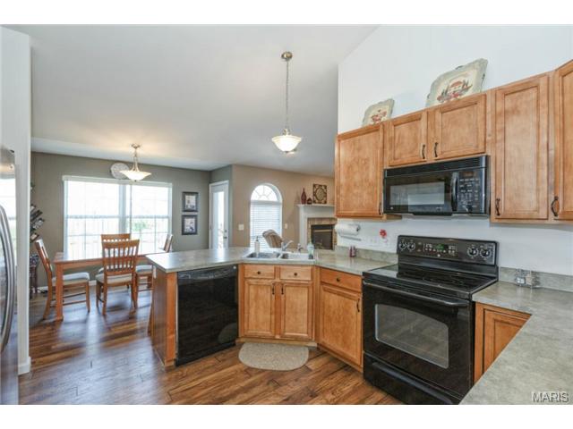 51 Sinclair, O'fallon, MO 63366 photo 3