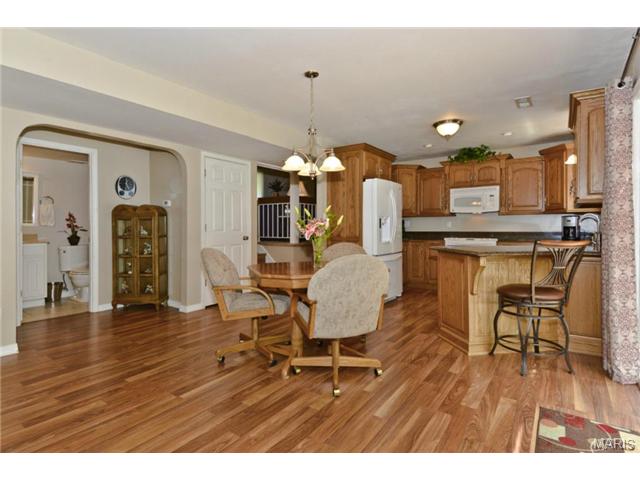 1069 Pinrun, Ballwin, MO 63011 photo 11