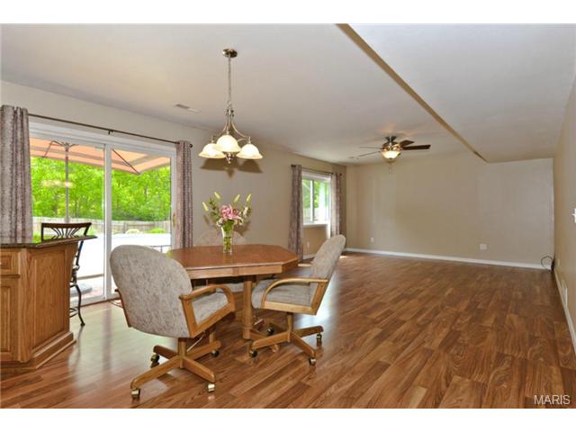 1069 Pinrun, Ballwin, MO 63011 photo 8