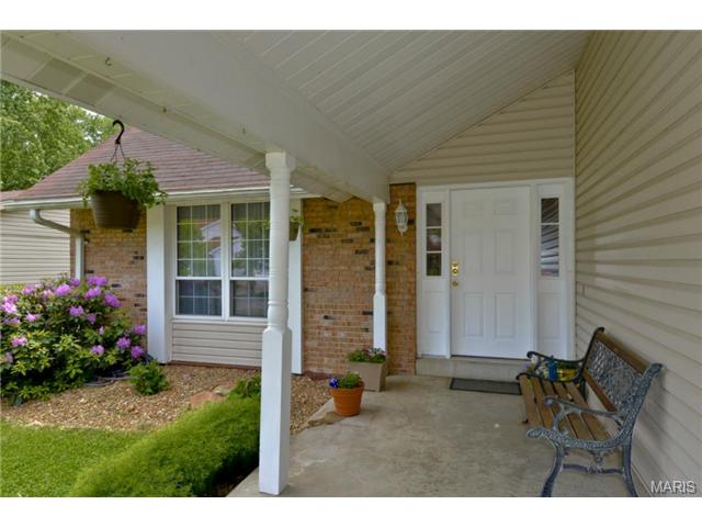 1069 Pinrun, Ballwin, MO 63011 photo 3