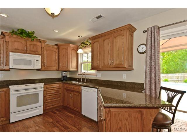 1069 Pinrun, Ballwin, MO 63011 photo 13