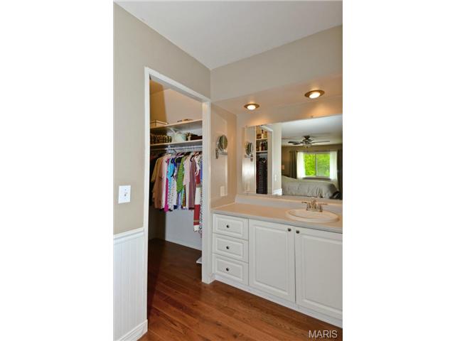 1069 Pinrun, Ballwin, MO 63011 photo 22