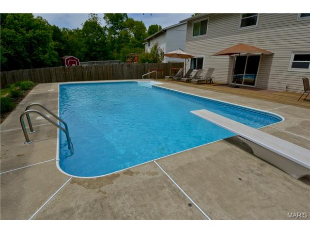 1069 Pinrun, Ballwin, MO 63011 photo 42