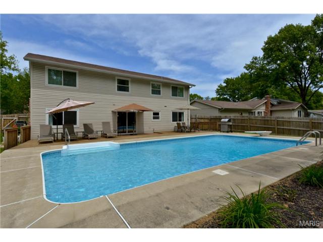 1069 Pinrun, Ballwin, MO 63011 photo 39