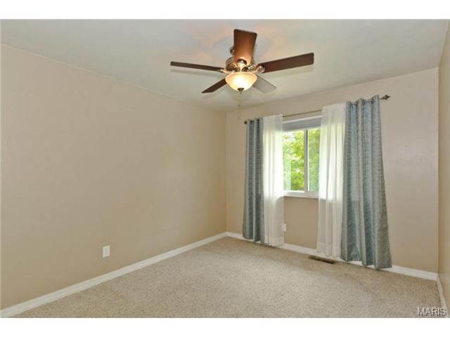 1069 Pinrun, Ballwin, MO 63011 photo 26