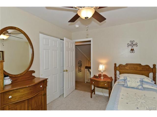 1069 Pinrun, Ballwin, MO 63011 photo 29