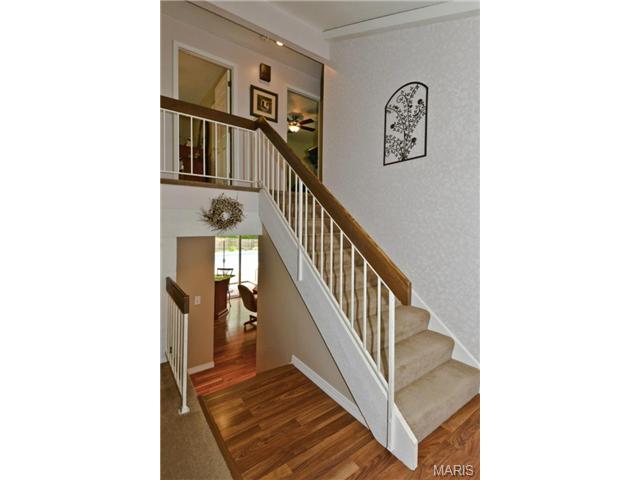 1069 Pinrun, Ballwin, MO 63011 photo 18
