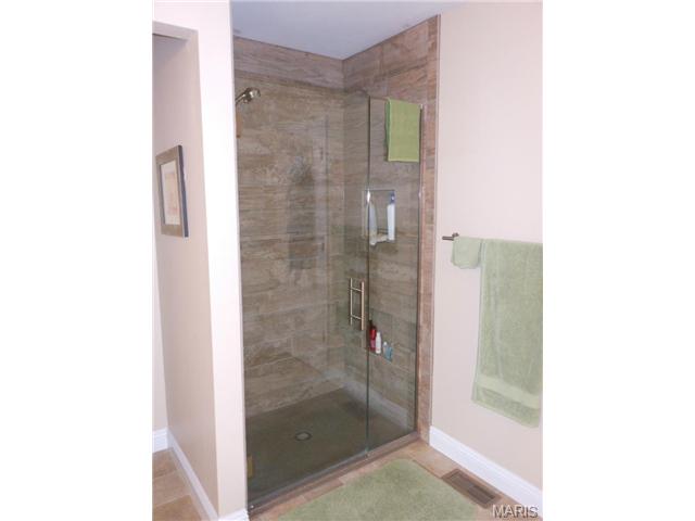 1139 Cypress Point Dr, O'fallon, MO 63366 photo 16