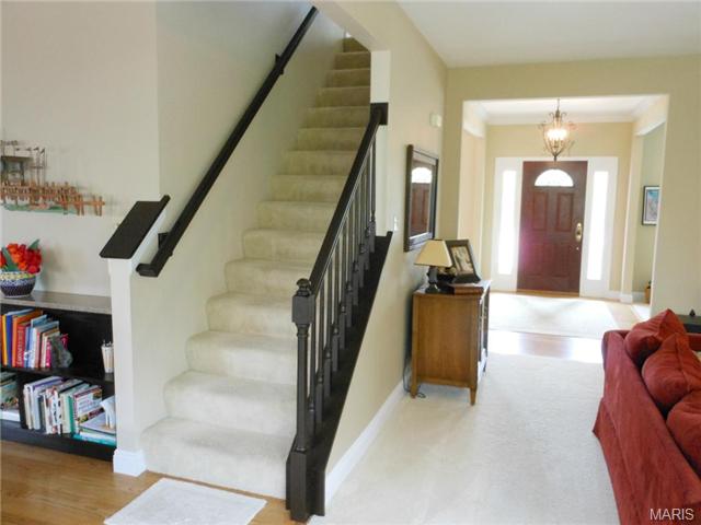 1139 Cypress Point Dr, O'fallon, MO 63366 photo 3