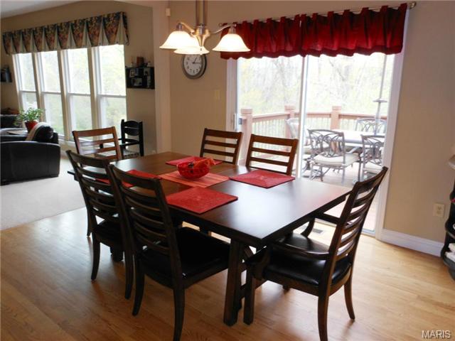 1139 Cypress Point Dr, O'fallon, MO 63366 photo 6