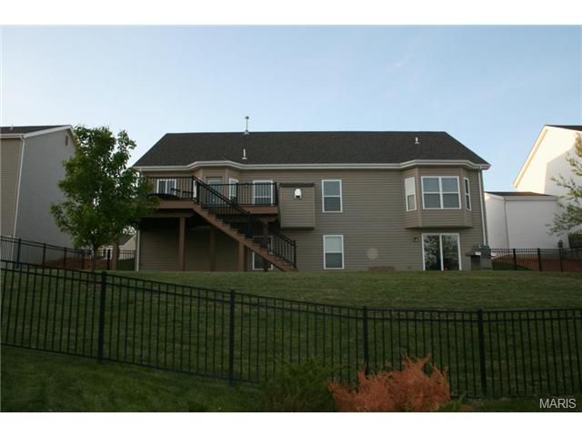 814 Bluff Brk, O'fallon, MO 63366 photo 24
