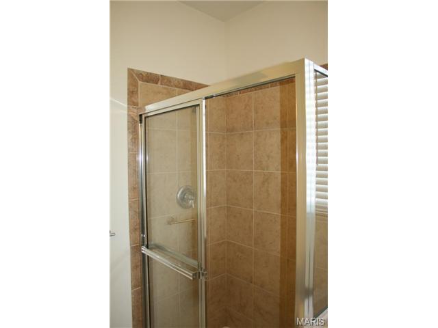 814 Bluff Brk, O'fallon, MO 63366 photo 17