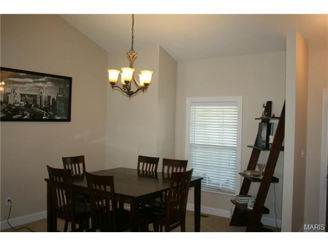 814 Bluff Brk, O'fallon, MO 63366 photo 4