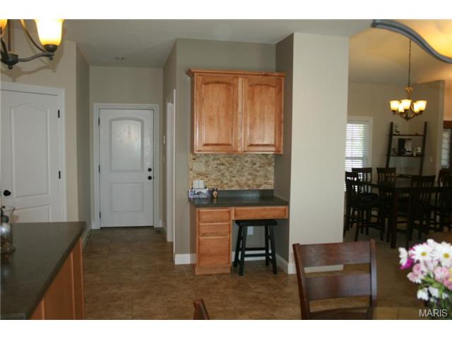 814 Bluff Brk, O'fallon, MO 63366 photo 10