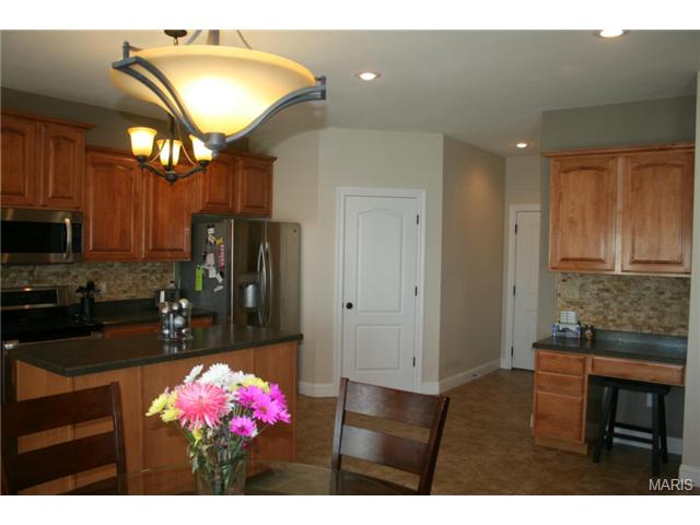 814 Bluff Brk, O'fallon, MO 63366 photo 9