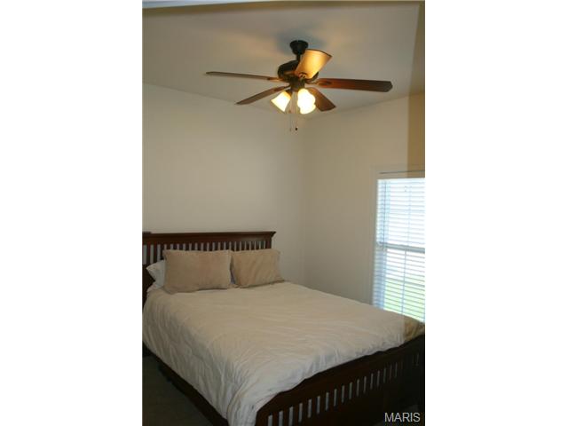 814 Bluff Brk, O'fallon, MO 63366 photo 18