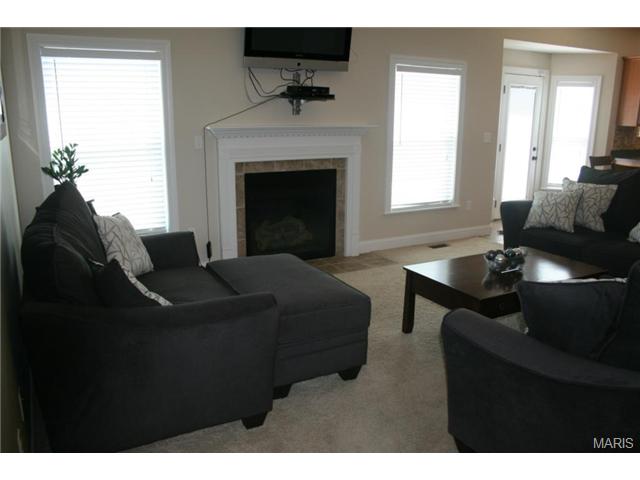 814 Bluff Brk, O'fallon, MO 63366 photo 6
