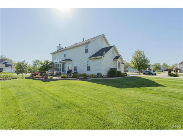 5597 Hennsley Cir, Weldon Spring, MO 63304 photo 18