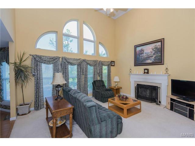 5597 Hennsley Cir, Weldon Spring, MO 63304 photo 6