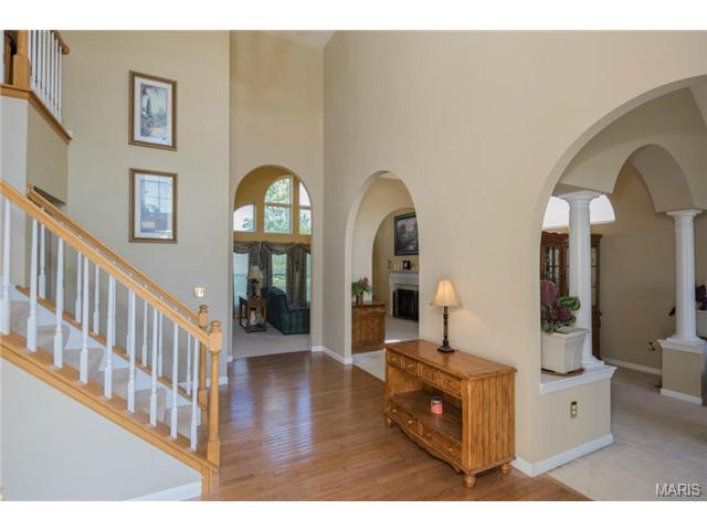 5597 Hennsley Cir, Weldon Spring, MO 63304 photo 3