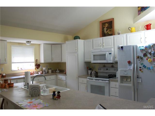 217 Kildare Ct, O'fallon, MO 63366 photo 3