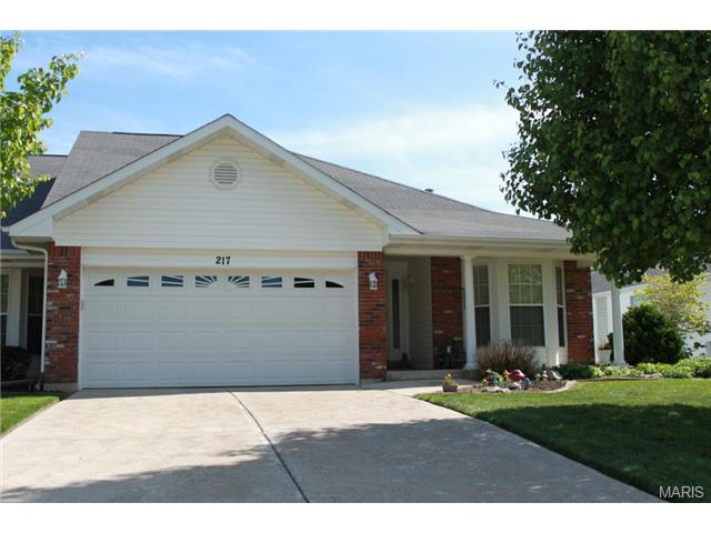 217 Kildare Ct, O'fallon, MO 63366 photo 1