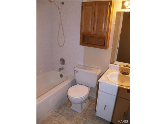 406 Feise Rd, O'fallon, MO 63368 photo 6