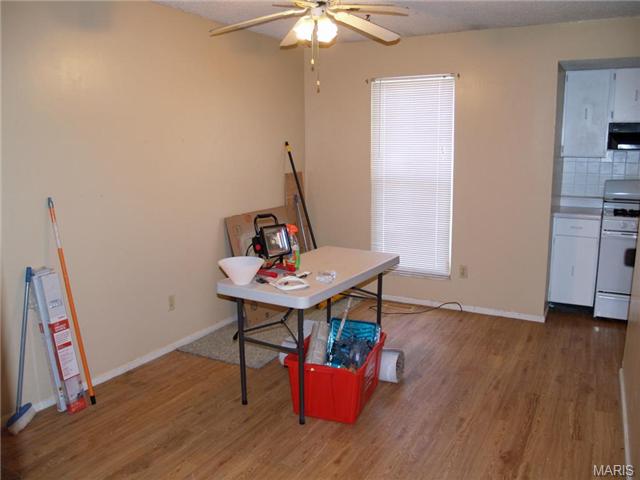 406 Feise Rd, O'fallon, MO 63368 photo 9