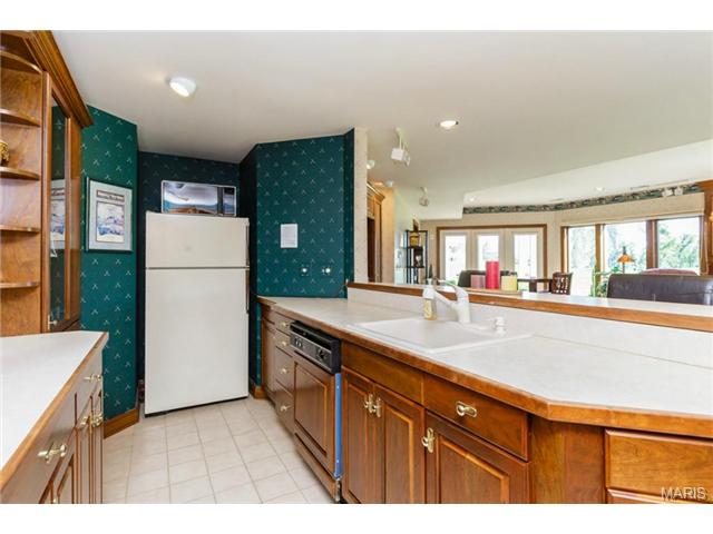 130 Roehampton Ln, Weldon Spring, MO 63304 photo 44