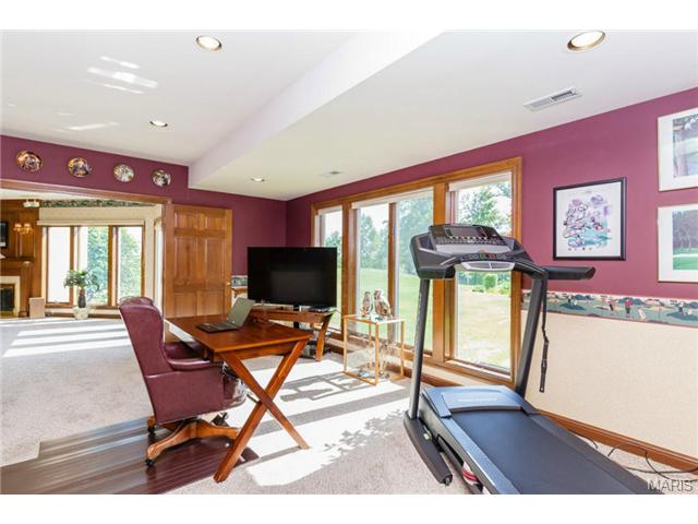 130 Roehampton Ln, Weldon Spring, MO 63304 photo 46