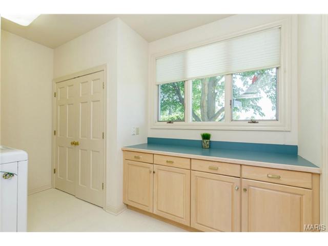 130 Roehampton Ln, Weldon Spring, MO 63304 photo 25