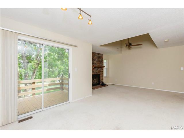 919 Alpine Ridge Dr, Ballwin, MO 63021 photo 14