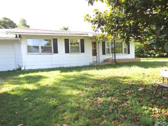 22192 Gresham Dr, Lebanon, MO 65536 photo 1