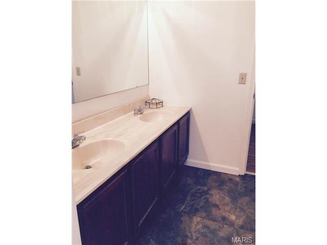 267 Carmel Woods, Ellisville, MO 63021 photo 11